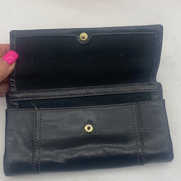 Fossil Black Leather Full Sized Wallet - Picture 3 of 9